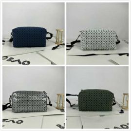 Picture of Issey Miyake Lady Handbags _SKUfw88161485fw